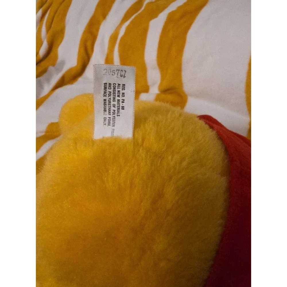Vintage 1994 Winnie The Pooh 12 Inch Plush Mattel‎